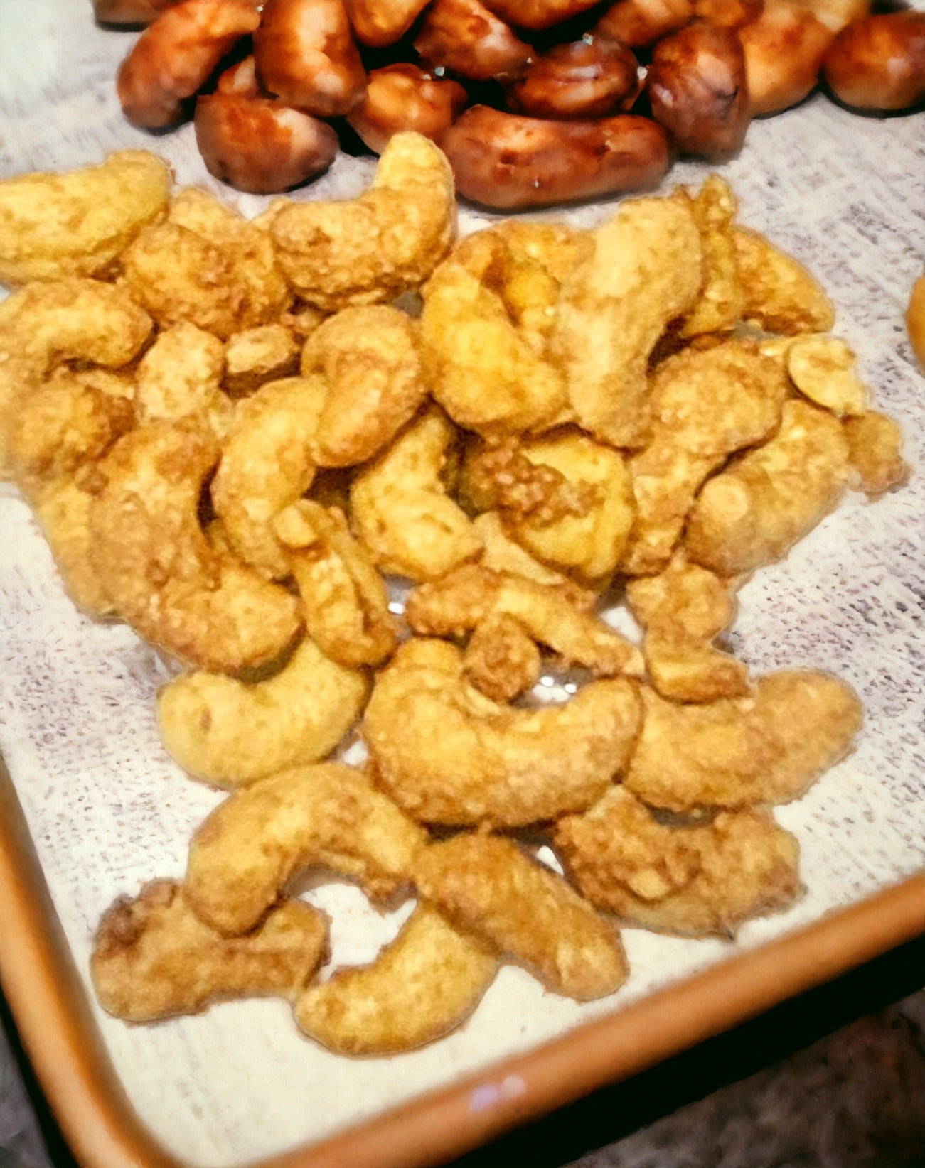 cinnamon roasted cashews on a tray